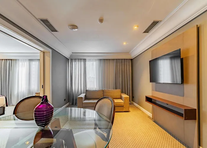 Grand Mercure Curitiba Rayon
